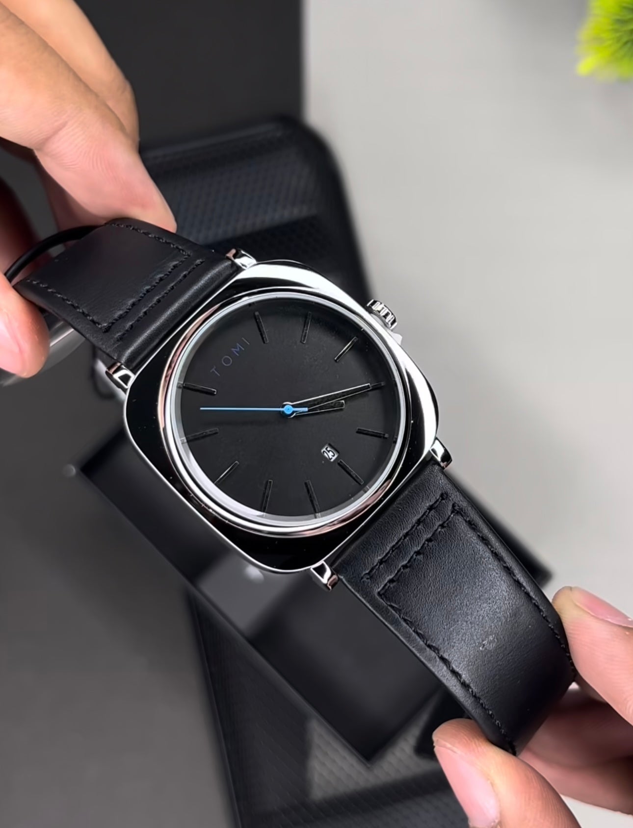 TOMI Limited Edition - Business Class Series