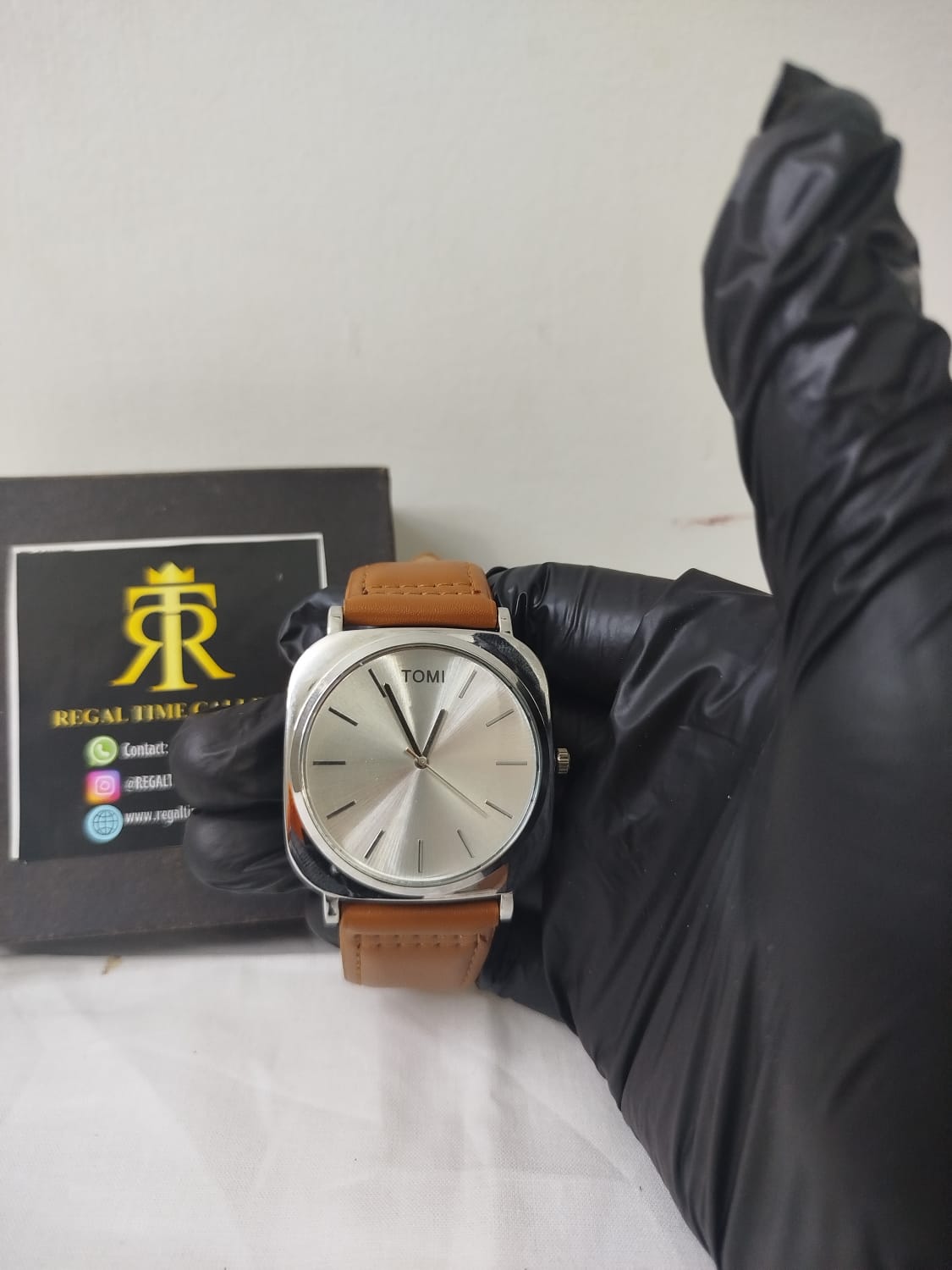 TOMI Executive Series – Two-Tone Classic Watch